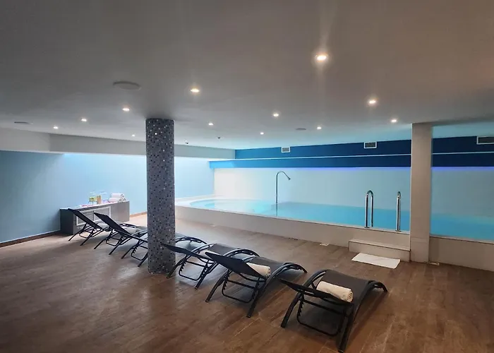 Montaigne & - Centre 4* Канны