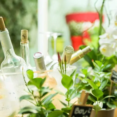 Montaigne & - Centre Hotel