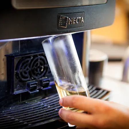 Ξενοδοχείο Montaigne & - Centre Κάννες