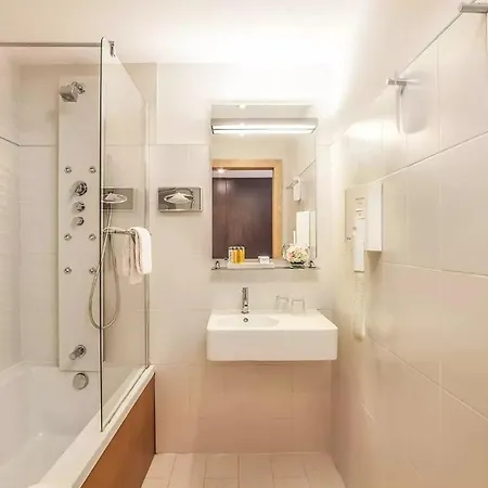 Montaigne & - Centre Cannes