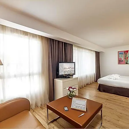 Hotel Montaigne & - Centre 4*