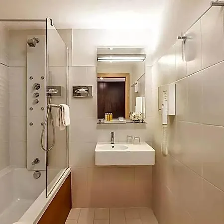 Hotel Montaigne & - Centre Cannes
