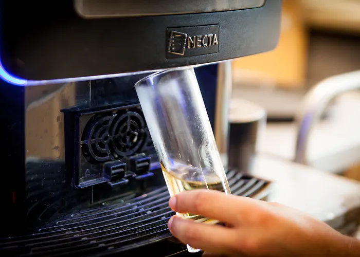 فندق Montaigne & - Centre كان