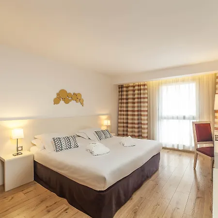 Hotel Montaigne &