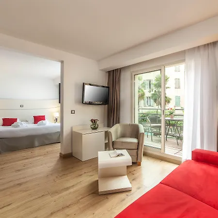 Montaigne & Hotel Cannes